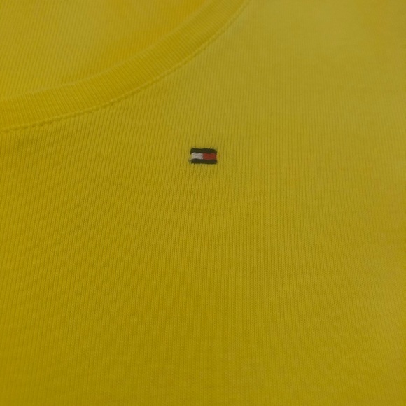 Tommy Hilfiger Shirt - Picture 3 of 4